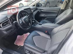 تۆیۆتا کامری